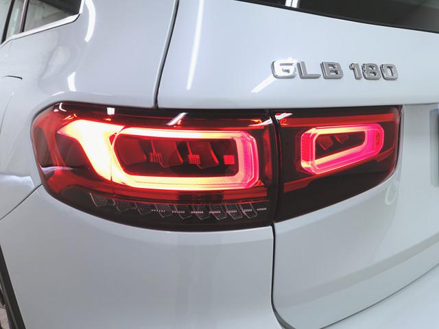 GLB180