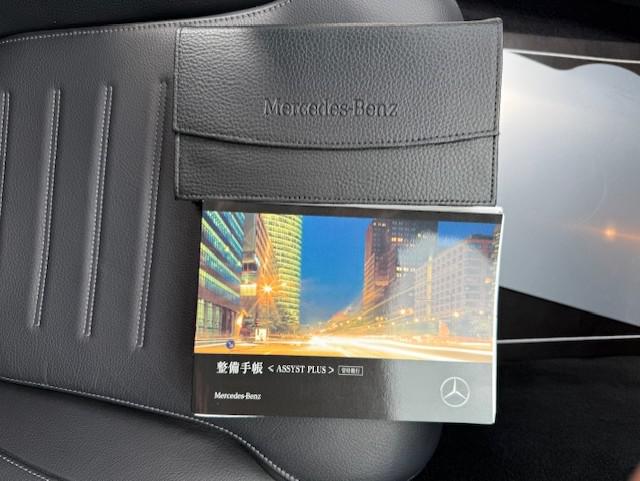 C200 4マチック アバンギャルド AMGラインパッケージ ベーシックパッケージ ドライバーズパッケージ レザーエクスクルーシブパッケージ