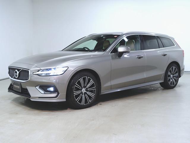 V60 T5 インスクリプション