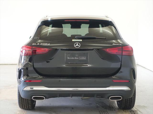 GLA200 d 4MATIC AMGラインパッケージ