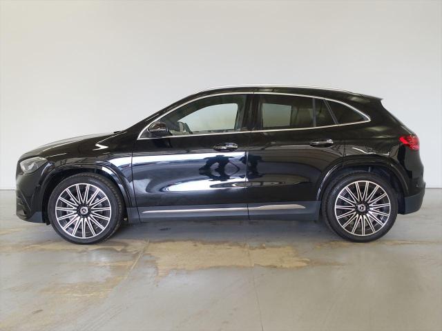 GLA200 d 4MATIC AMGラインパッケージ
