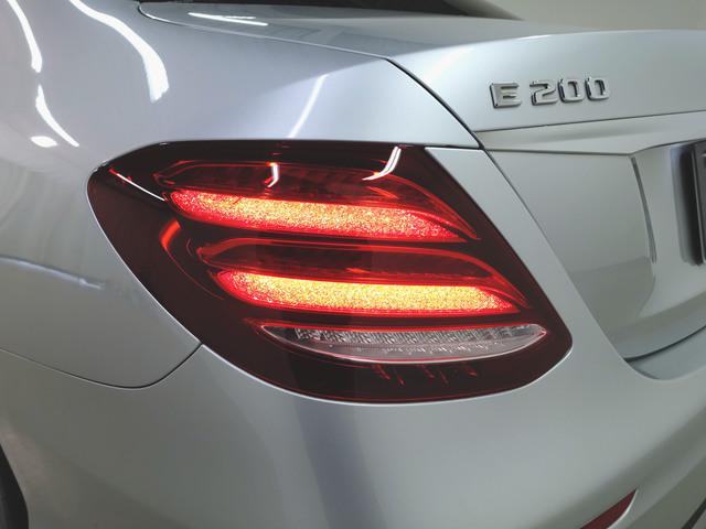 E200 アバンギャルド スポーツ レザーエクスクルーシブパッケージ