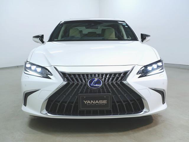 ES300h バージョンL