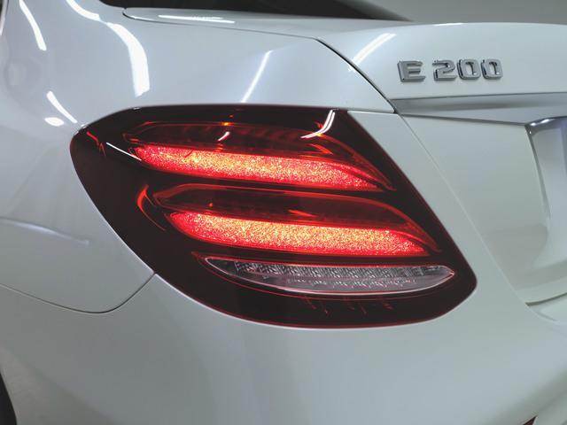 E200 アバンギャルド スポーツ レザーエクスクルーシブパッケージ