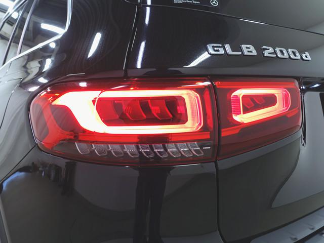 GLB200 d 4マチック AMGライン AMGレザーエクスクルーシブパッケージ ナビゲーションパッケージ アドバンスドパッケージ