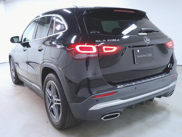 GLA200 d 4マチック AMGライン AMGレザーエクスクルーシブパッケージ ナビゲーションパッケージ アドバンスドパッケージ