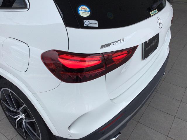 GLA35 4マチック アドバンスドパッケージ AMGパフォーマンスパッケージ