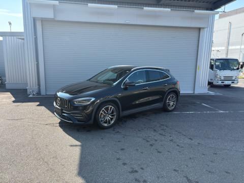 GLA35 4マチック AMGパフォーマンスパッケージ アドバンスドパッケージ