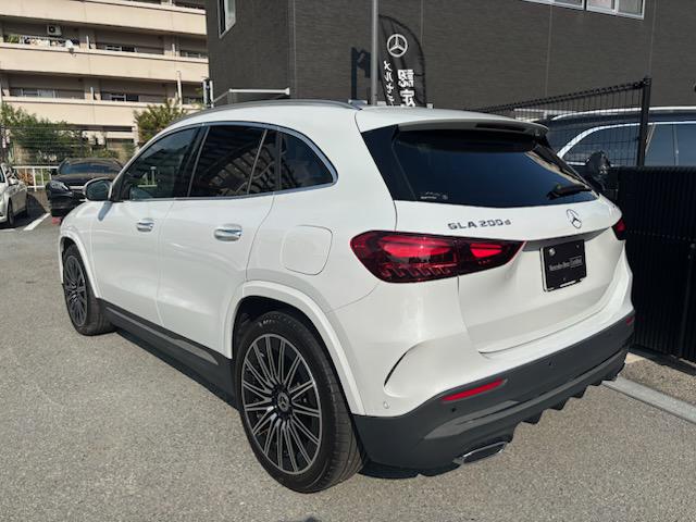 GLA200 d 4マチック AMGラインパッケージ