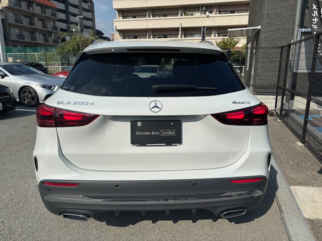 GLA200 d 4マチック AMGラインパッケージ
