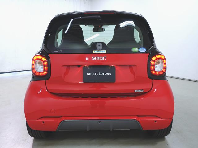 フォーツー ブラバス スポーツ レザーシート