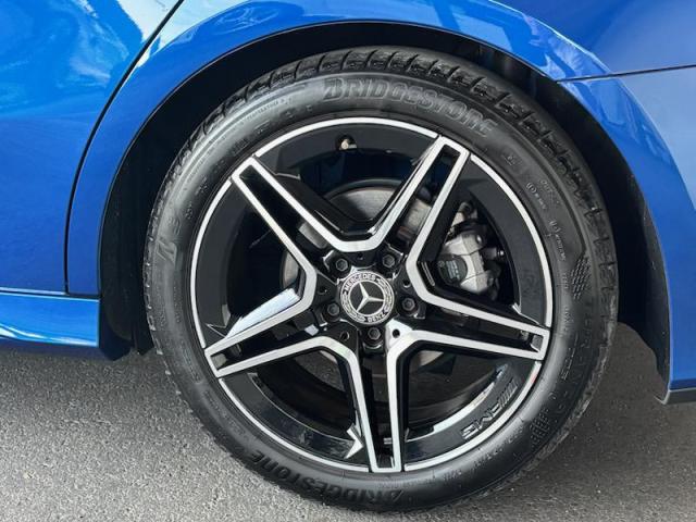 A180 セダン AMGラインパッケージ AMGレザーエクスクルーシブパッケージ ナビゲーションパッケージ