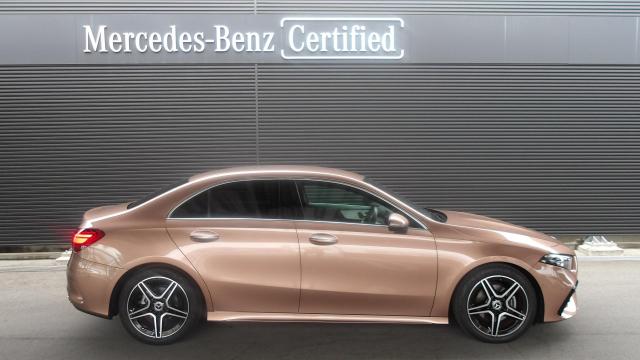 A200 d セダン AMGラインパッケージ AMGレザーエクスクルーシブパッケージ