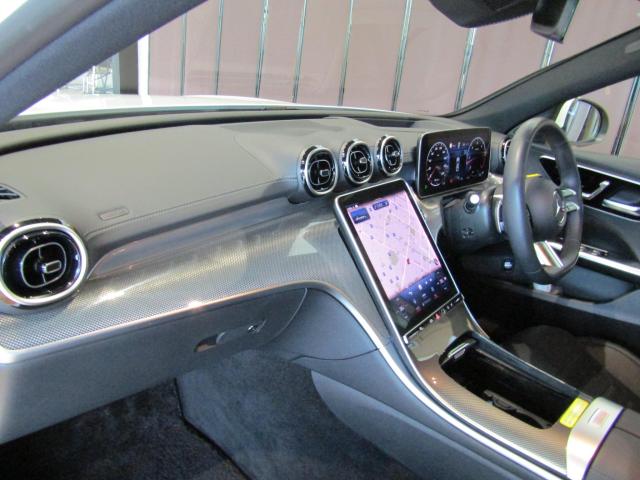 C220 d アバンギャルド AMGラインパッケージ ベーシックパッケージ レザーエクスクルーシブパッケージ