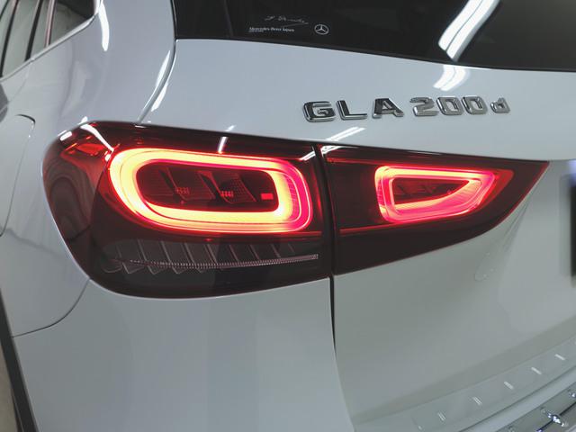 GLA200 d 4マチック AMGレザーエクスクルーシブパッケージ AMGライン ナビゲーションパッケージ アドバンスドパッケージ