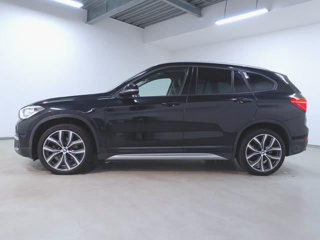 X1 xDrive18d xライン