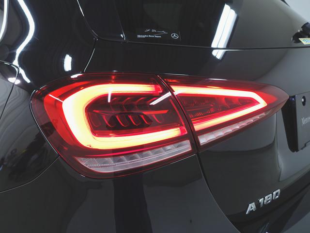 A180 スタイル AMGライン AMGレザーエクスクルーシブパッケージ アドバンスドパッケージ ナビゲーションパッケージ レーダーセーフティーパッケージ