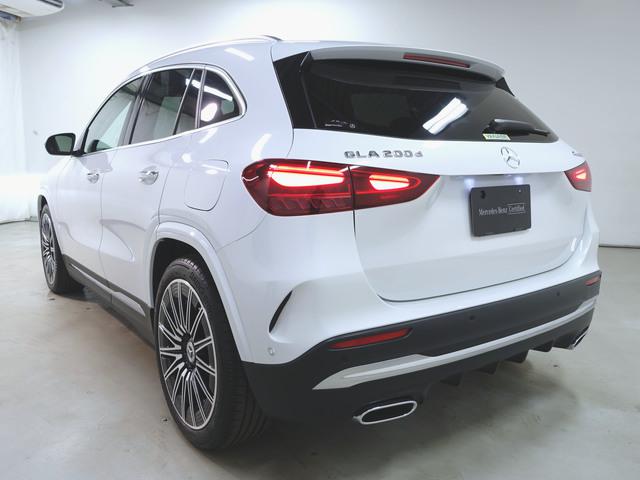 GLA200 d 4マチック AMGラインパッケージ