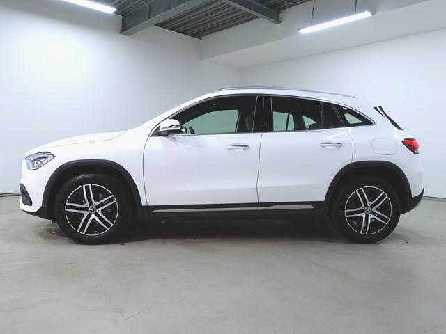 GLA200 d 4マチック レザーエクスクルーシブパッケージ