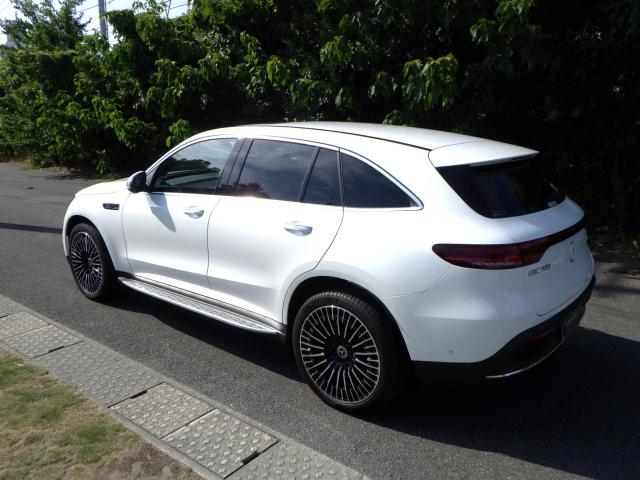 EQC400 4マチック AMGライン レザーエクスクルーシブパッケージ