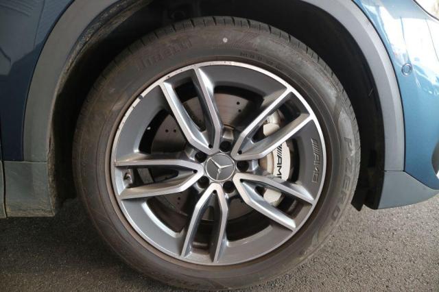 GLA35 4マチック AMGパフォーマンスパッケージ AMGアドバンスドパッケージ