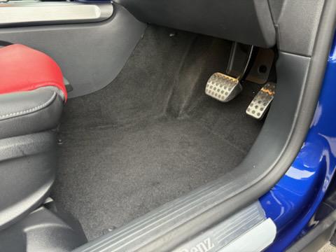 GLB180 AMGラインパッケージ AMGレザーエクスクルーシブパッケージ アドバンスドパッケージ