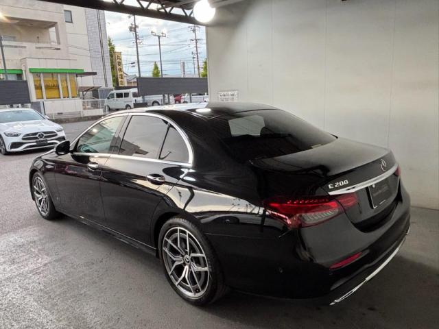 E200 スポーツ AMGラインインテリアパッケージ エクスクルーシブパッケージ