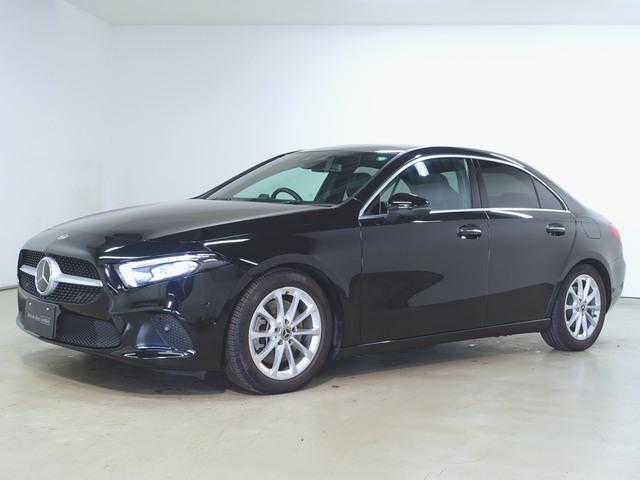 A250 4マチック セダン レザーエクスクルーシブパッケージ アドバンスドパッケージ レーダーセーフティーパッケージ ナビゲーションパッケージ