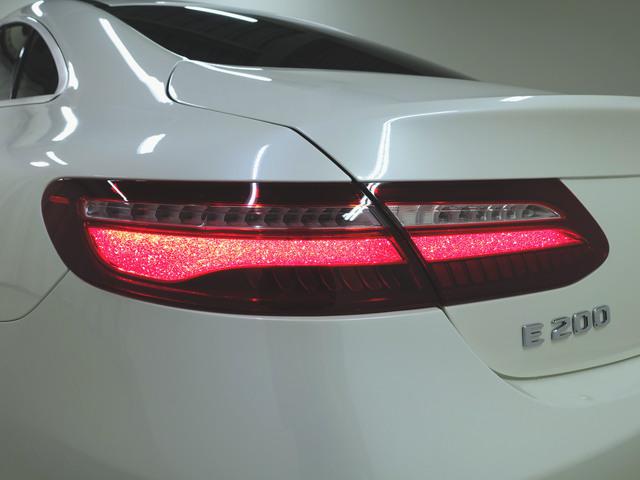 E200 クーペ スポーツ レザーパッケージ