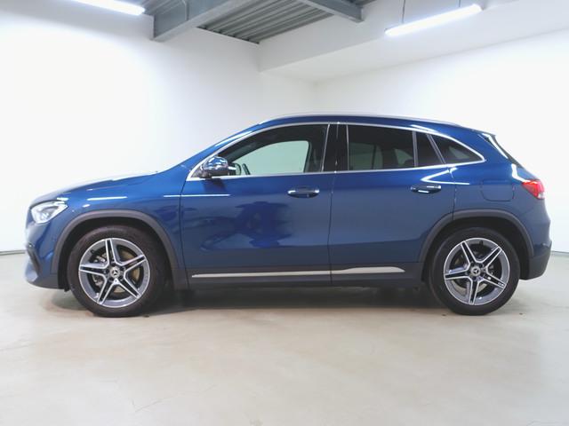 GLA200 d 4マチック AMGラインパッケージ