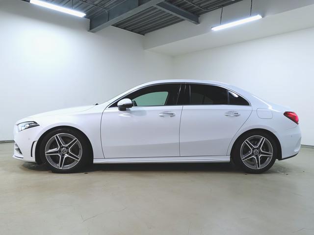 A250 4マチック セダン ナビゲーションパッケージ AMGライン AMGレザーエクスクルーシブパッケージ アドバンスドパッケージ