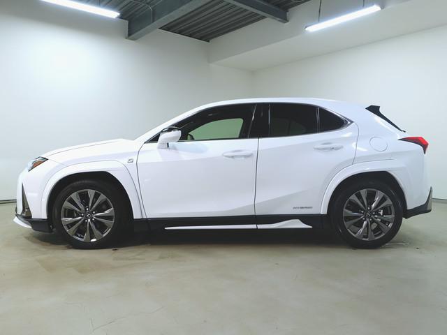 UX250h Fスポーツ