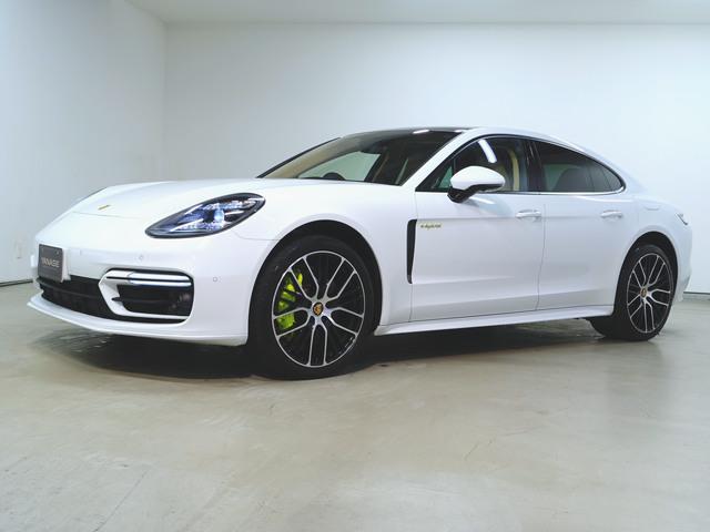 パナメーラ 4 E-ハイブリッド