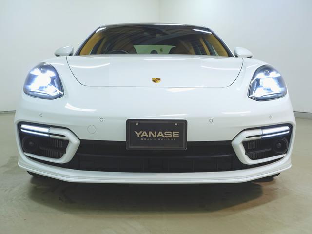 パナメーラ 4 E-ハイブリッド