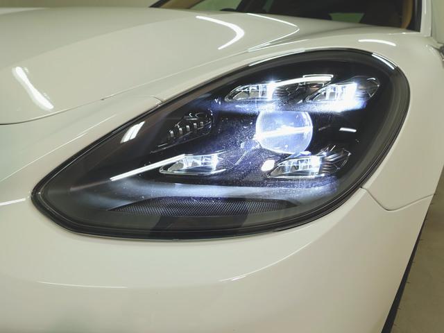 パナメーラ 4 E-ハイブリッド