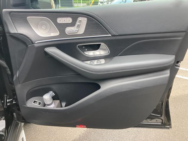 GLE300 d 4マチック AMGラインパッケージ レザーエクスクルーシブパッケージ