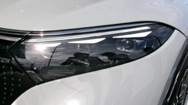 EQS450 4マチック SUV AMGラインパッケージ デジタルインテリアパッケージ ショーファーパッケージ ナイトパッケージ