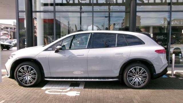 EQS450 4マチック SUV AMGラインパッケージ デジタルインテリアパッケージ ショーファーパッケージ ナイトパッケージ