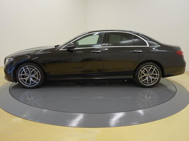 E200 4マチック スポーツ AMGラインインテリアパッケージ エクスクルーシブパッケージ フロントメモリーパッケージ