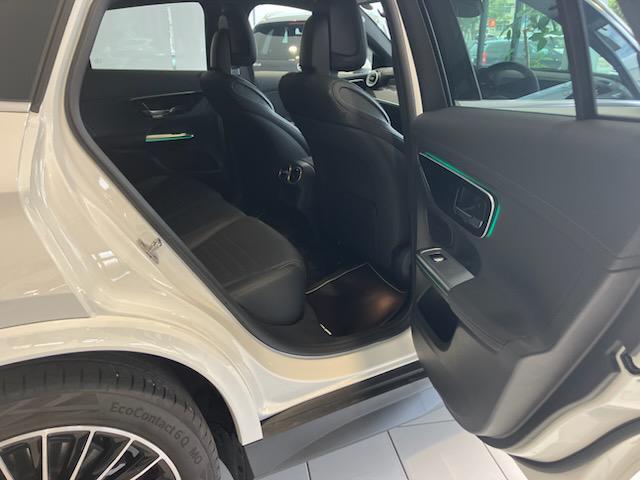 GLC220 d 4マチック クーペ AMGラインパッケージ
