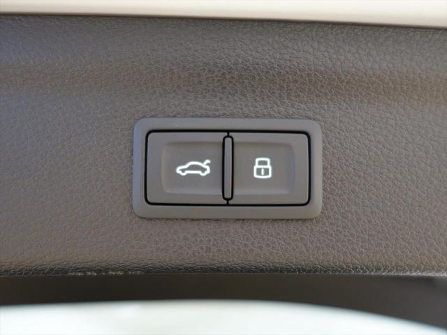 アウディ Q35 TFSI アドバンスド コンビニエンスパッケージ アシスタンスパッケージ