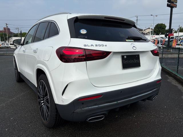 GLA200 d 4マチック AMGラインパッケージ