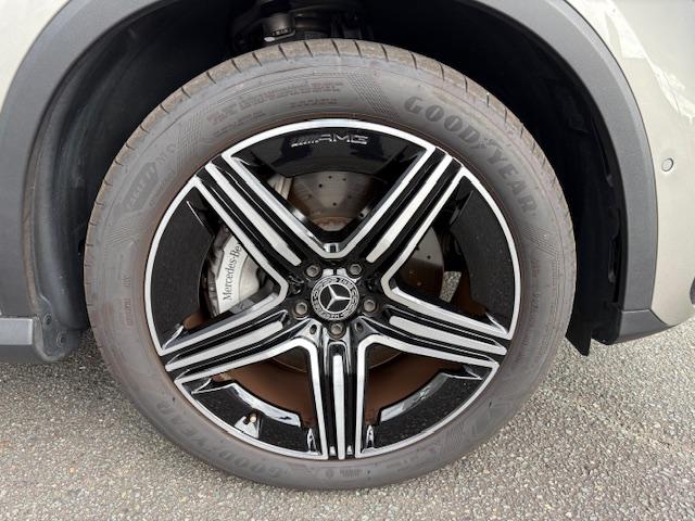 GLC220 d 4マチック AMGラインパッケージ AMGレザーエクスクルーシブパッケージ ドライバーズパッケージ