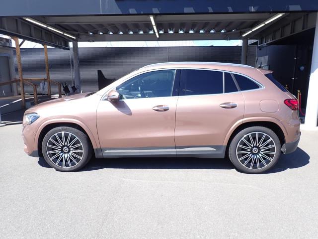 GLA200 d 4マチック AMGラインパッケージ アドバンスドパッケージ