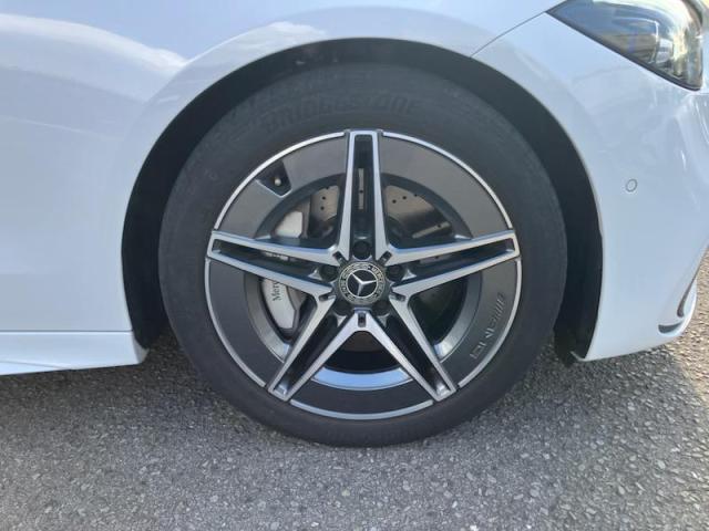 C220 d アバンギャルド AMGラインパッケージ レザーエクスクルーシブパッケージ ベーシックパッケージ