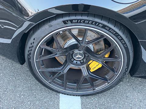 AMG GT63 4マチック+ AMGカーボンパッケージ Burmesterハイエンド 3Dサラウンドサウンドシステム ナッパレザー 可動式リアシート