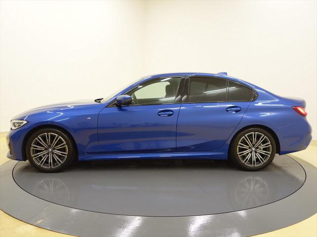 BMW 318i Mスポーツ