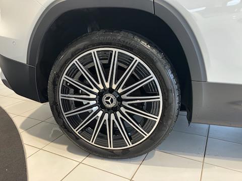 GLB200 d 4マチック AMGラインパッケージ