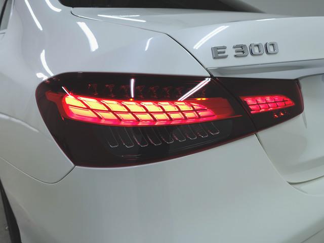 E300 スポーツ エクスクルーシブパッケージ