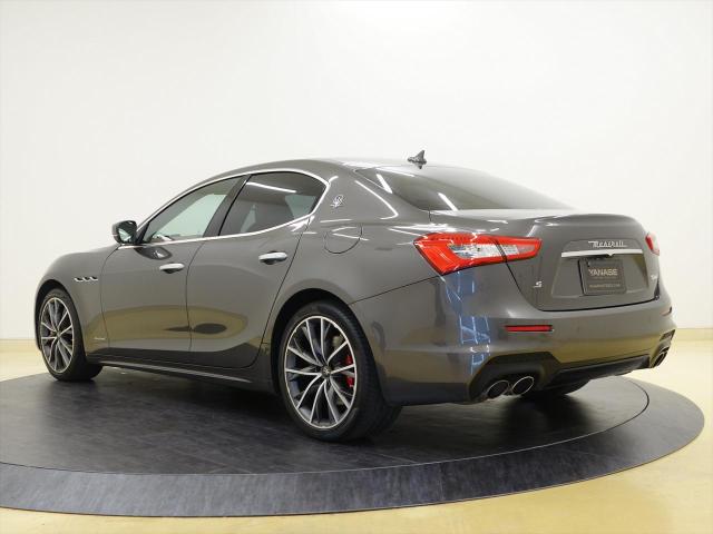 マセラティ ギブリ S